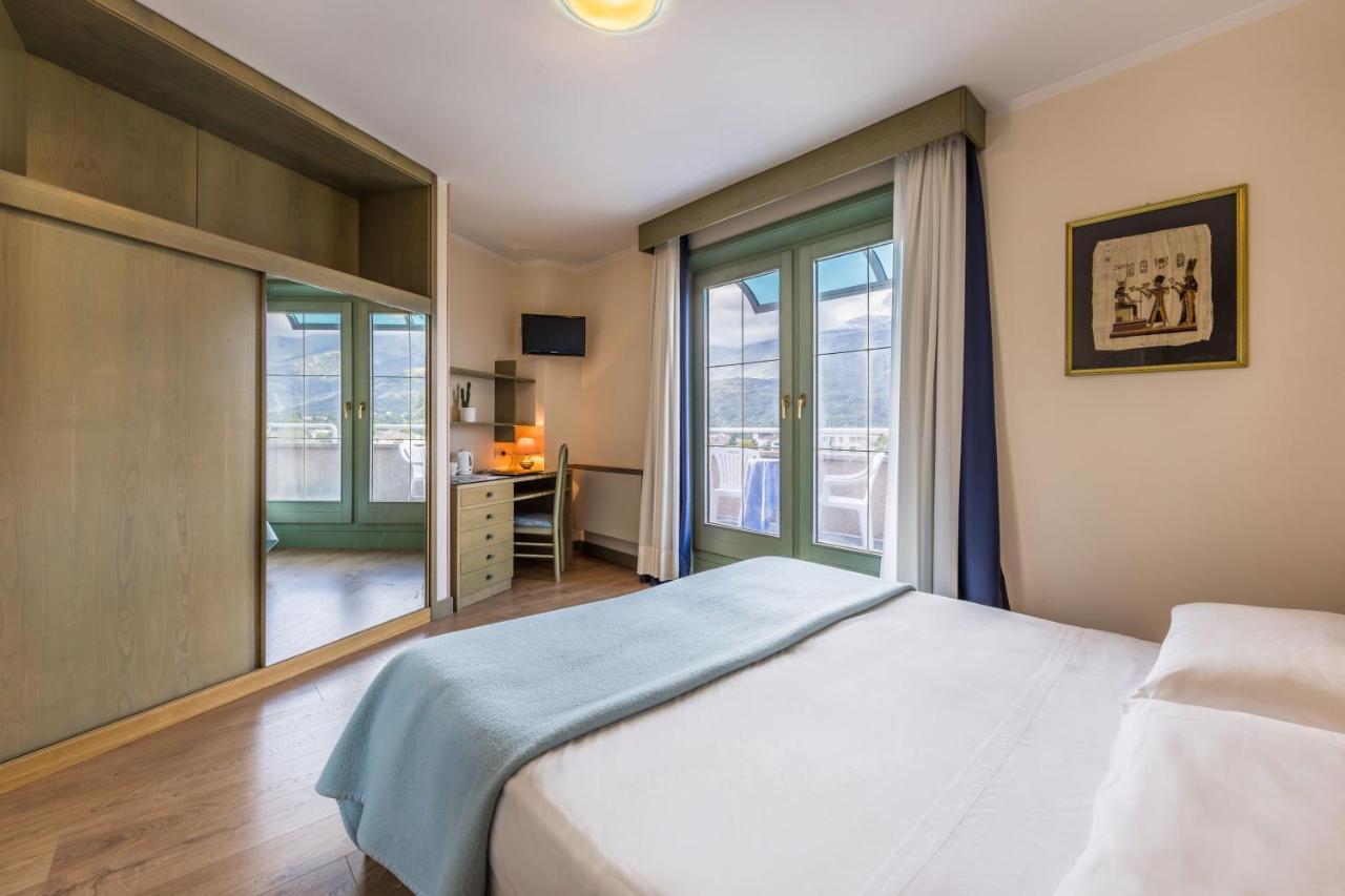 Aviano Palace Hotel Eksteriør bilde